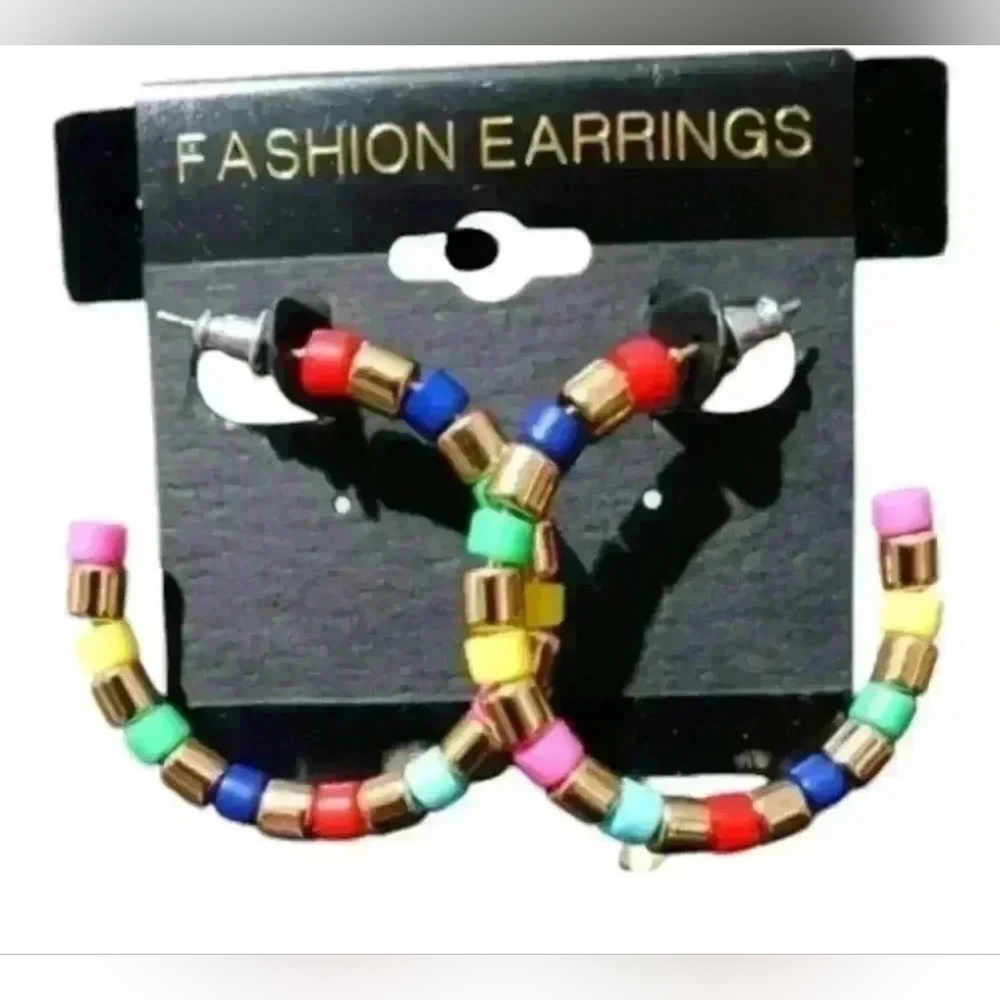 Multicolor hoop earrings - Picture 2 of 2